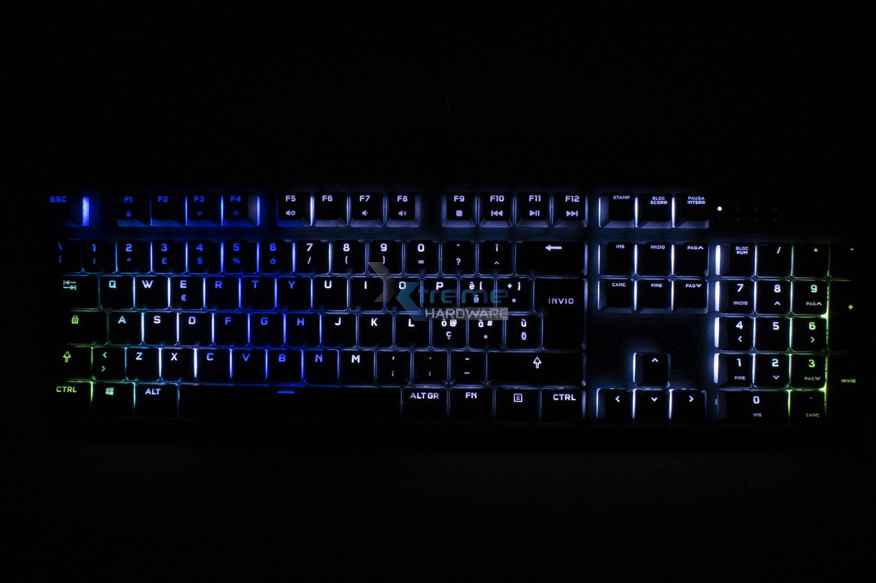 Corsair K60 RGB PRO LED 2 854a7